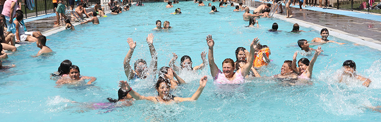 ¡Temporada de piscinas! Revisa aquí los horarios, entradas y más